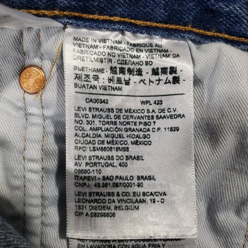 Levi Premium Big E Jeans Mens 38x34 Blue Medium Wash Denim Button Fly‎